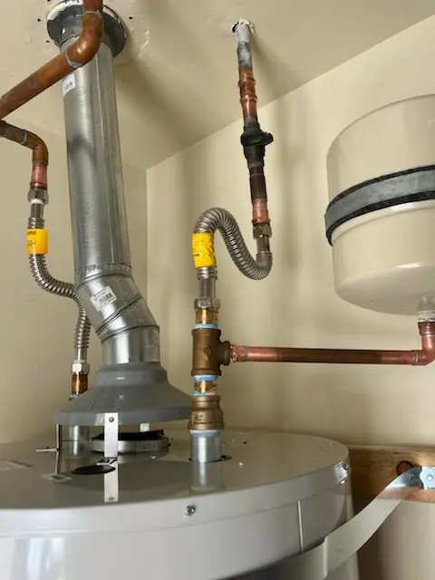 Water heater installation and plumbing repair in Schodack